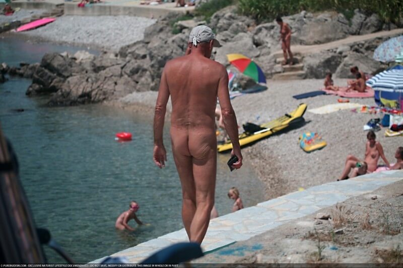 [OnnDL] Nudist Shore Walking pics
