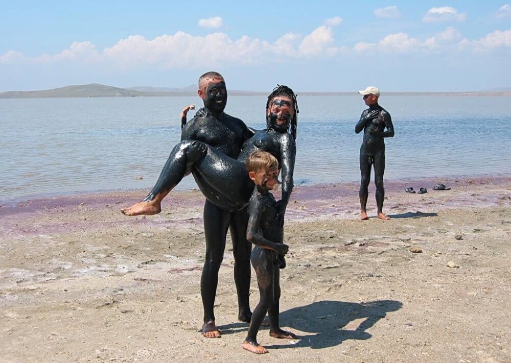 [OnnDL] Dark Mud And Clear Water pics