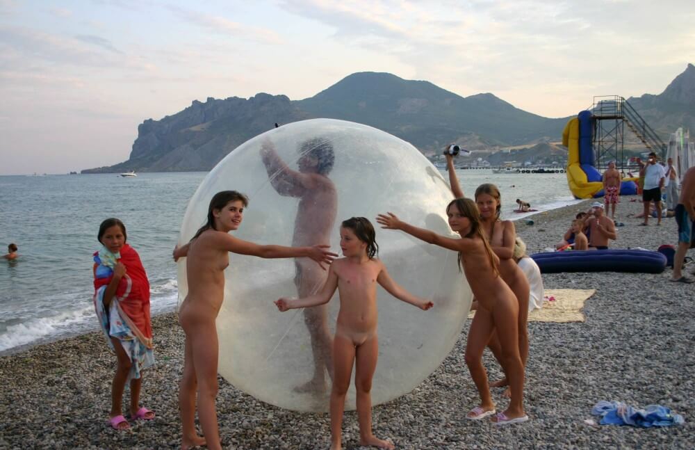 [OnnDL] Pics Walk on the Beach Balloon