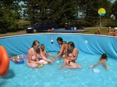 [OnnDL] Naturist Freedom: Merry Pool upd