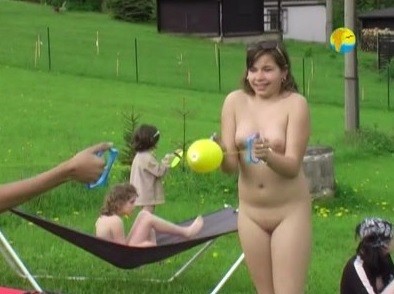 [OnnDL] Naturist Freedom: Meadow