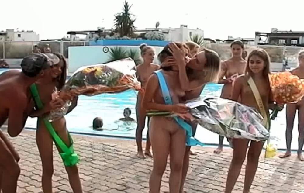 [OnnDL] Nudist girls beauty contest video France - Sunat Natplus HD
