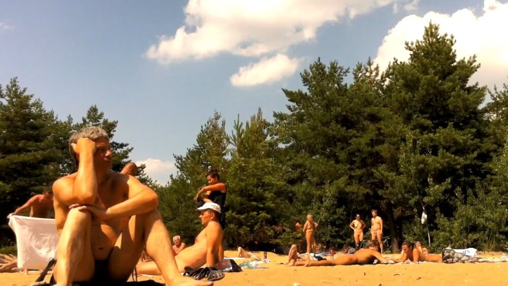 [OnnDL] Nudist camping in the forest video HD